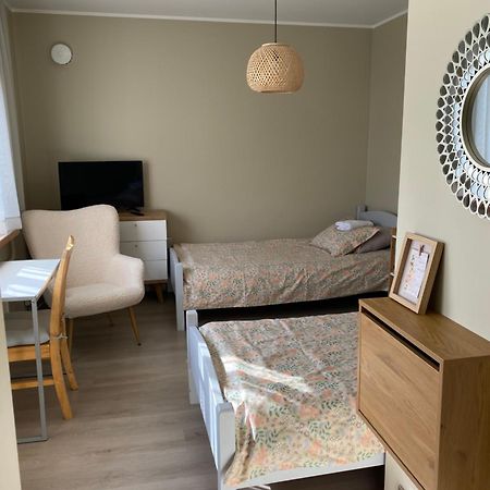 Ohtu Poik 4 City Center Apartment Pärnu Dış mekan fotoğraf